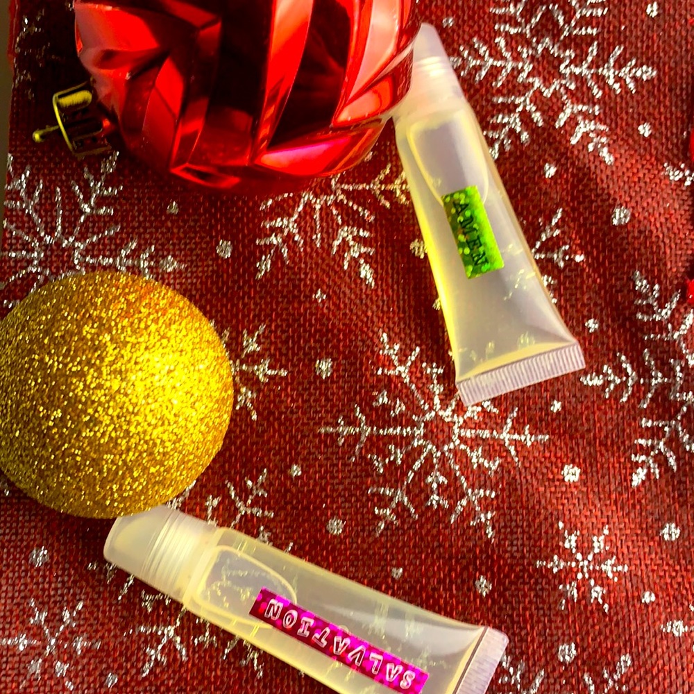 Natural lip gloss